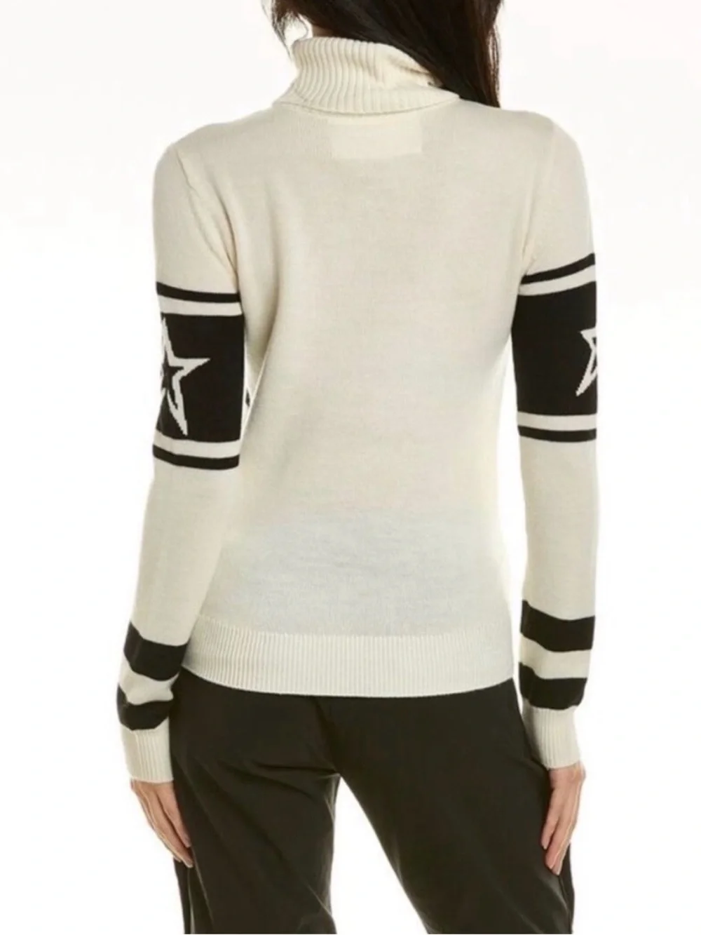 NWT Perfect moment schild ski sweater in white XL
